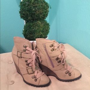 Beautiful beige bootie